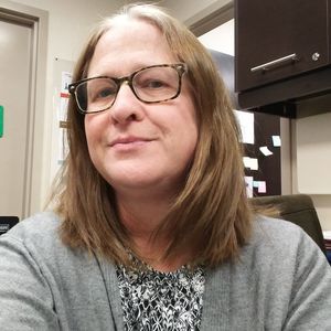 Meet your Posher, Cynthia